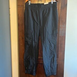 Women’s NWT Old Navy Sz. L Quick Dry Joggers